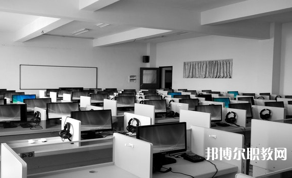 南召縣培英中等職業學校怎么樣、好不好
