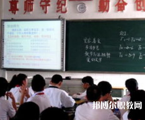 湖北現(xiàn)代技術學校2023年招生錄取分數線（2024參考）