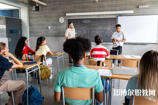 湖南哪里的中專學校能讀建筑與工程材料專業