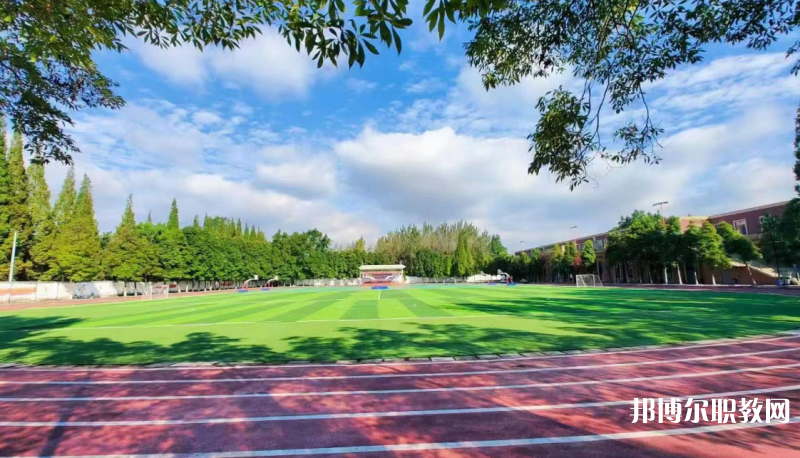 四川2024年高中畢業讀什么中專學校好