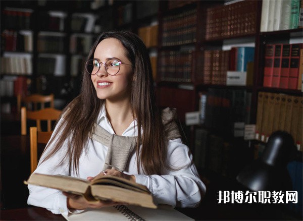 廣東哪里的中職學校能讀中醫護理專業