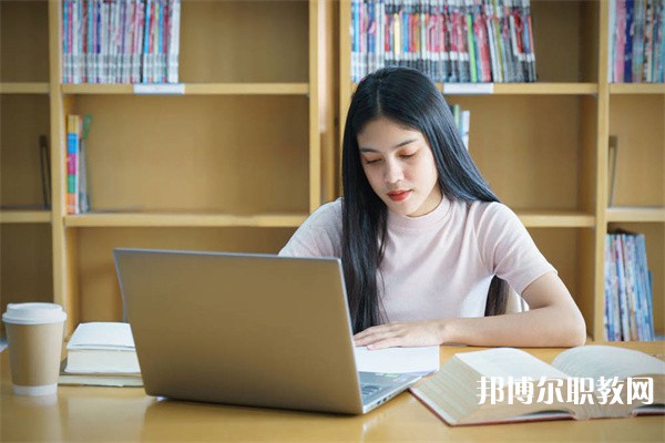 廣東哪里的職業學校能讀產品藝術設計專業