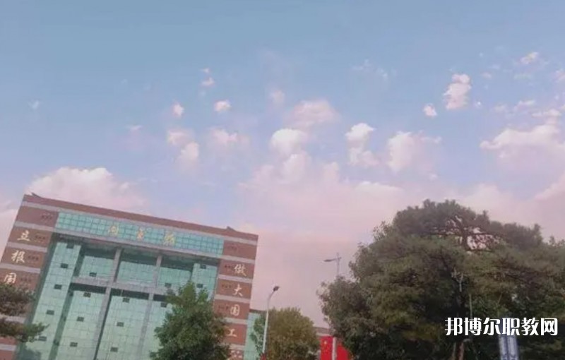 2024萊蕪航空中等專業學校招生計劃 招生人數是多少(附要求、條件、對象)