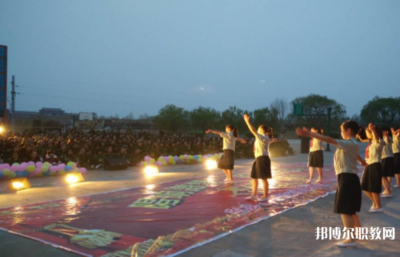 臨沂科技普通中等專業(yè)學校網站網址主頁