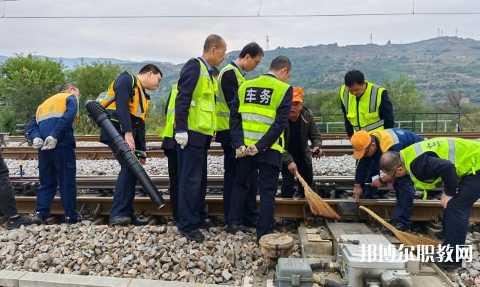 甘肅2025年鐵路學校哪個專業比較好