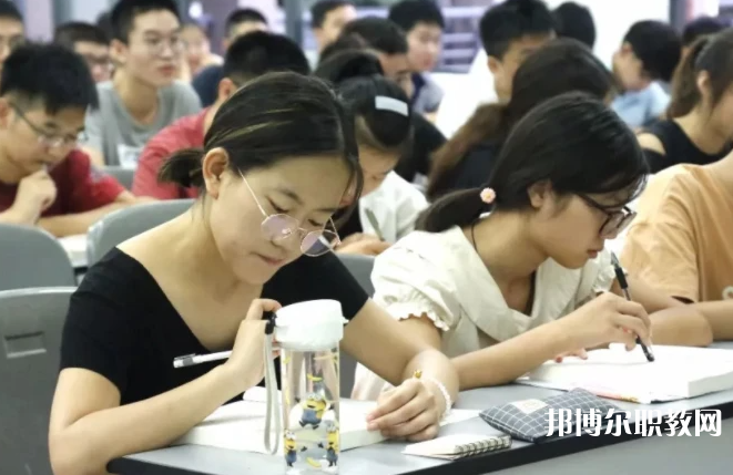 2025濟南職業學校最新排名前三名單