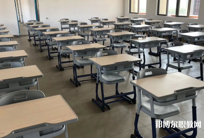 2025烏魯木齊中專學校最新排名前三名單