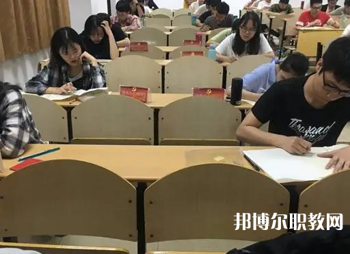 2025郴州中專學校最新排名前三名單