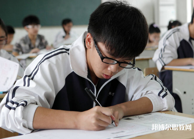 四川2025年初中生可以讀什么消防技術工程學校