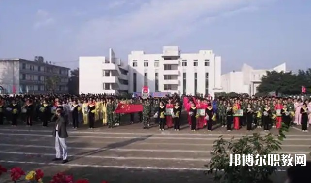 自貢2025年鐵路學校需要多少分