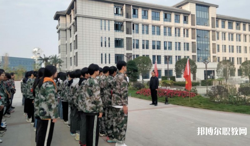 自貢2025年現在讀什么鐵路學校好